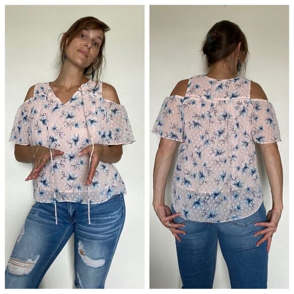 Moon River Top Cold Shoulder Pink Floral Appliqué Blouse - Picture 1 of 10